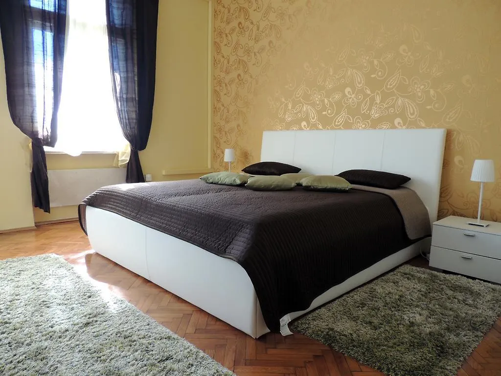 Apartments Villa Florida Ičići 0*,