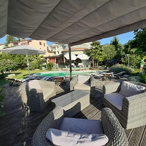 Couette-café Eva, Ičići